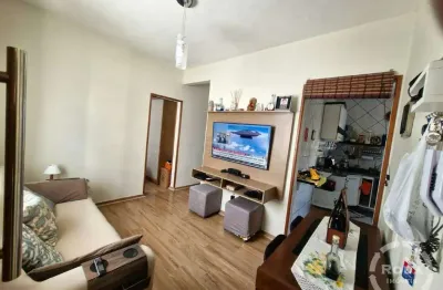Apartamento próximo da praia à venda, 2 dormitórios, 1 vaga no bairro do embaré - santos/sp