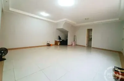 Sobreposta 209m2 / 4 dorm /piscina /edícula /churrasqueira /vila belmiro