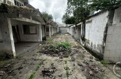 Terreno em condomínio fechado à venda na Rua Pérsio Queiroz Filho, --, Encruzilhada, Santos