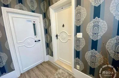 Apartamento locação - 144m2 - 3 suítes - 2 vagas de garagem - ponta da praia.