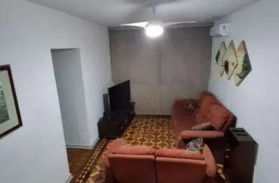 Apartamento 2 quartos em excelente localização no embaré - santos