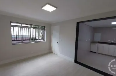 Sobrado totalmente reformado à venda no campo grande em santos.