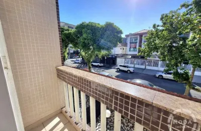 Apartamento 3 dormitórios de frente com sacada , primeiro andar à venda no marapé, santos/sp