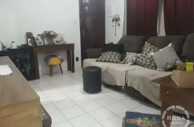 Apartamento a venda com 3 dormitórios com vaga de garagem no Emabaré em Santos