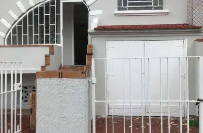 Sobrado residencial para aluguel em José Menino, Santos – 4 quartos, 140 m²