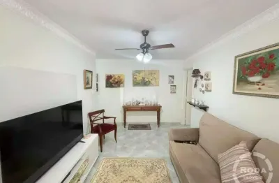 Apartamento Reformado no Gonzaga - Santos/SP, 2 Quartos, Frente, 1 Vaga