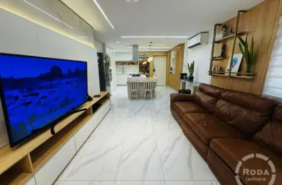 Apartamento à Venda – 3 Dormitórios (1 suite ) | 119 m² | 1 vaga | Gonzaga/Santos/SP