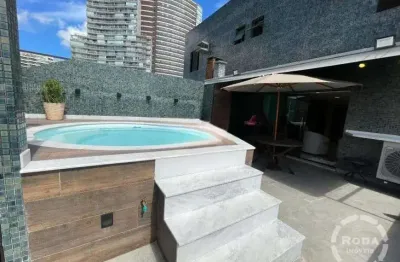 Cobertura Duplex - 2 Suítes Frente Mar no Bairro Pompéia - Santos/SP