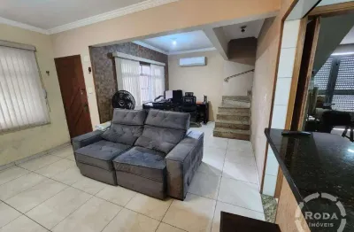 Casa em condomínio fechado com 3 quartos para alugar na Rua Francisco de Paula Ribeiro, --, Estuário, Santos