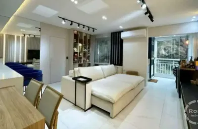 Apartamento à venda, 2 quartos, 1 suíte, 1 vaga, Marapé - Santos/SP