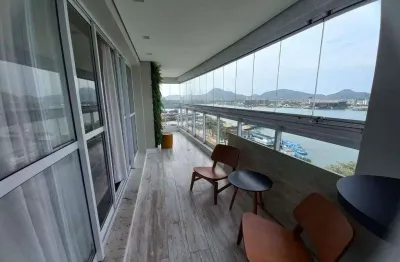 Apartamento Vista Mar com 4 dormitórios à venda, 190 m² na Ponta da Praia em Santos/SP