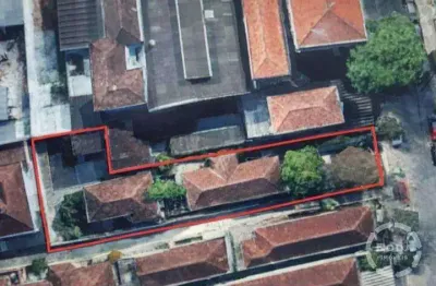 Terreno 564m2 na vila belmiro – localização estratégica e grande potencial construtivo.