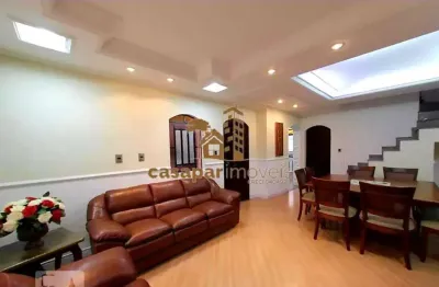 Lindo Sobrado à Venda e Mobiliado no Barcelona, 3 Quartos e 283m²