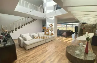 Sobrado à venda com 350m,² com 4 suítes , piscina e churrasqueira