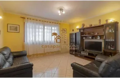 Sobrado à venda com 4 quartos e 206m², na vila alpina em santo andré