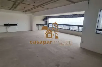 Apartamento amplo à venda e nunca habitado, 178m² e 3 suítes no jardim