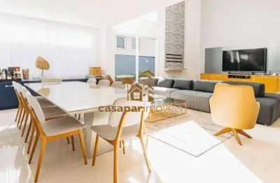 Maravilhosa casa à venda em condomìnio fechado com 372m², campos do conde