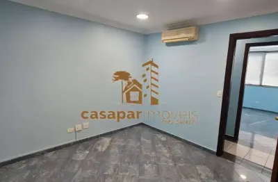 Excelente sala comercial à venda com 69,50m², proximo ao centro