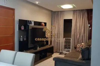 Apartamento térreo à venda com 106m², 2 dormitórios e quintal