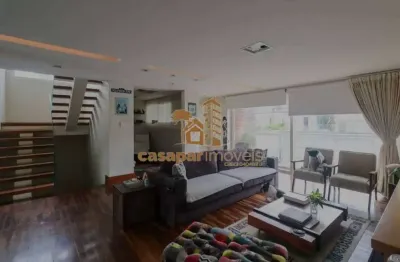 Sobrado à venda com piscina no olímpico, 390m² com 3 dormitórios e 6 vagas