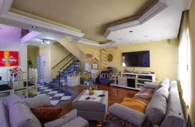 Sobrado à venda com 226 m², 3 dormitórios na vila alpina com 5 vagas