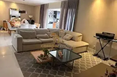 Apartamento à Venda no Espaço Cerâmica com 162m², 3 Suítes e Lazer Completo