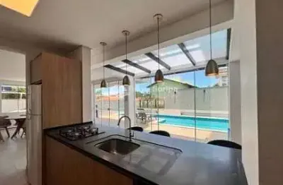Apartamento de 3 quartos com sacada perto da praia do lado da avenida pequeno principe à venda, cam