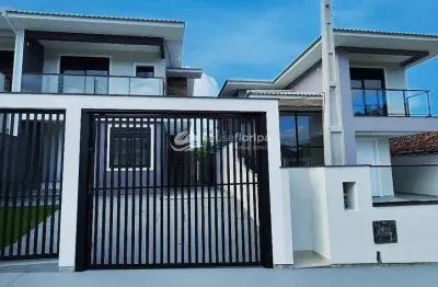 Casa à venda, lagoa da conceição, florianópolis, sc - localizada em loteamento seguro e calmo em ru