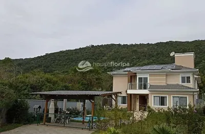Casa em condomínio, financiável, com piscina, quintal, 5 suítes, 4 vagas, à venda, santo antônio de