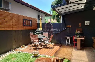 Casa à venda no campeche: 3 quartos com quintal, perto da avenida principal e comércio – perfeita p
