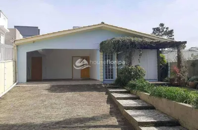 Casa individual à venda com 3 dormitórios pertinho da praia, morro das pedras, florianópolis, sc