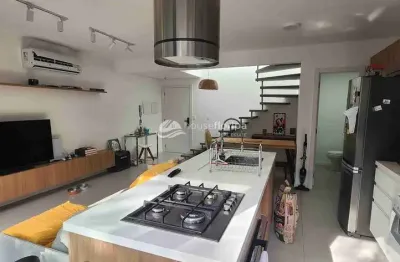 Apartamento duplex bem localizado, mobiliado à venda no campeche, florianópolis, sc, com encantador