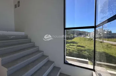 Casa à venda com 3 dormitórios em uma rua incrível e tranquila, ribeirão da ilha, florianópolis, sc
