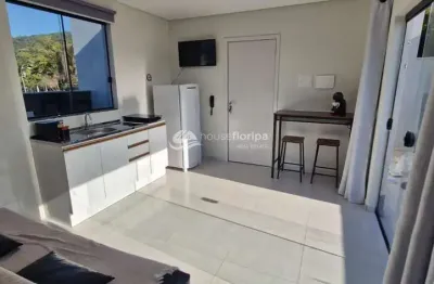 Cobertura com 1 dormitório com linda vista, churrasqueira e amplo espaço externo à venda, ribeirão