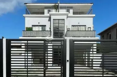 Studio confortável com jardim privativo próximo à praia do campeche – condomínio em florianópolis