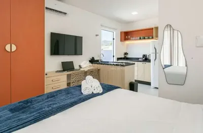 Studio aconchegante com área garden a 1,5 km da praia do campeche com varanda – florianópolis