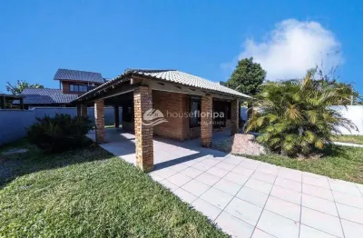 Oportunidade no campeche! casa financiável com 3 dormitórios e amplo terreno de 295 m²