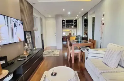 Apartamento para Venda em Barueri, JARDIM TUPANCI, 3 dormitórios, 1 suíte, 2 banheiros, 1 vaga