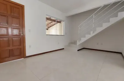 Casa com 2 quartos à venda na Rua Miguel de Souza, 250, Forquilhas, São José