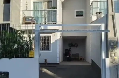 Casa com 2 quartos à venda na Rua Narciso, 222, Forquilhas, São José