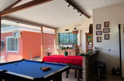 Casa com 3 quartos à venda na Rua Alfredo Hermenegildo da Rosa, 112, Fazenda Santo Antônio, São José