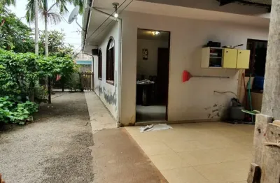 Casa com 3 quartos à venda na Rua Pedro Wersdorfer Júnior, 72, Aririu, Palhoça
