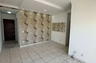 Vende-se apartamento em condomínio fechado portal do rio
