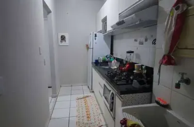 Aluga-se apartamento térreo mobiliado no residencial ímola