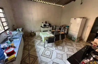 Casa com 2 quartos à venda na Rua da Manga, Praeirinho, Cuiabá