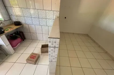 Kitnet / Stúdio à venda na Rua Estado de Mato Grosso do Sul, Petrópolis, Várzea Grande