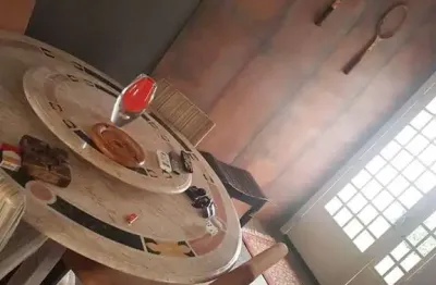 Vende-se sobrado com 2 quartos no coxipó da ponte - cuiabá mt