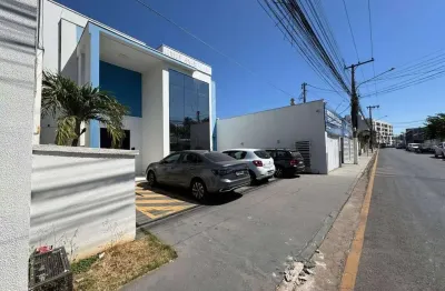 Imóvel sobrado comercial no centro sul na av. major gama