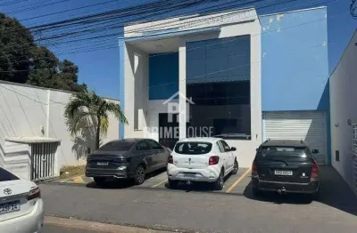 Casa comercial com 4 salas à venda na Rua Major Gama, Centro Sul, Cuiabá