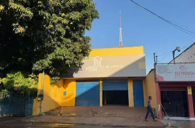 Casa comercial à venda na Avenida Marechal Deodoro, Araés, Cuiabá
